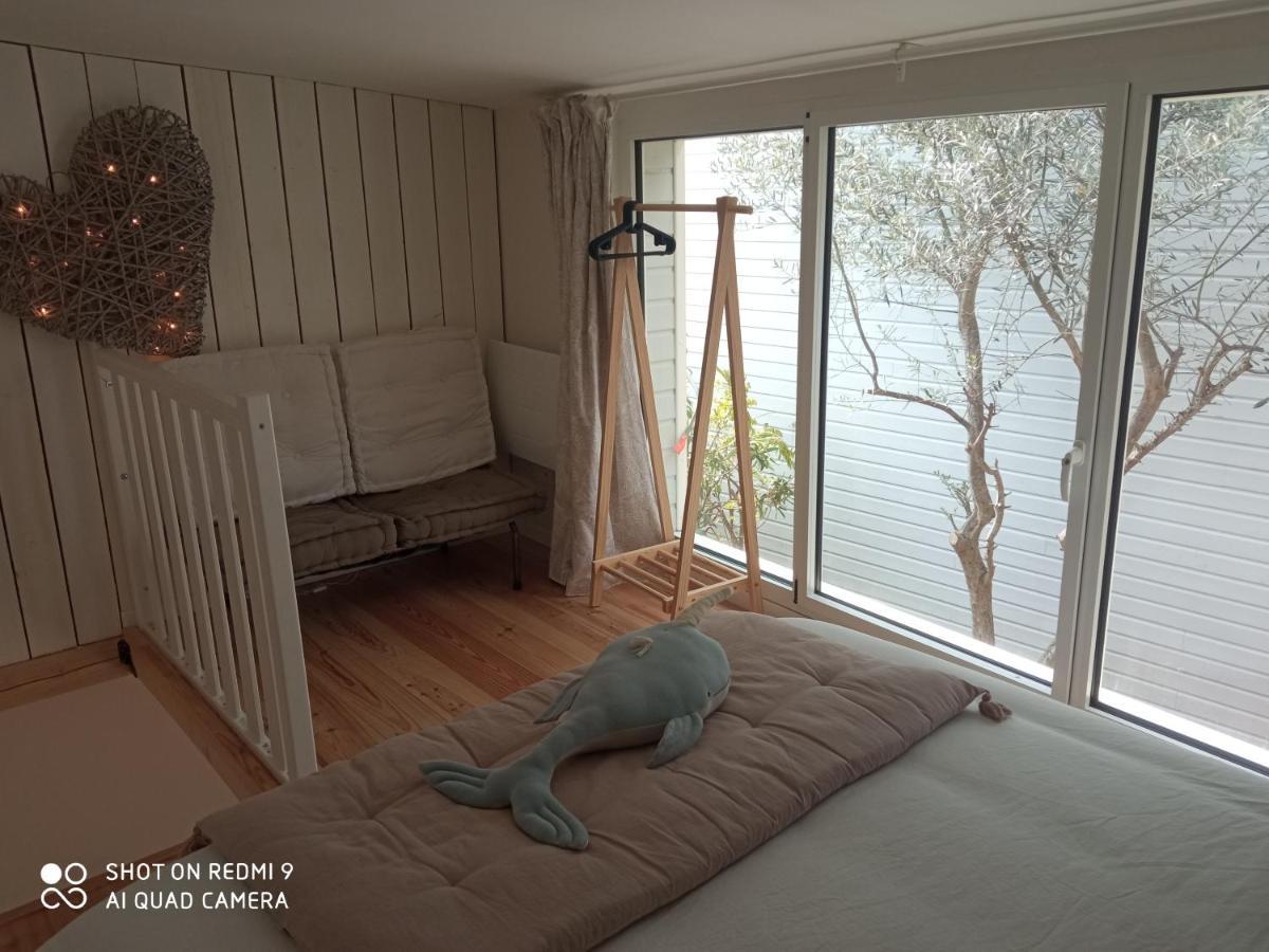 Charmant Logement T2 A 2 Pas De La Mer กรองวิลล์ ภายนอก รูปภาพ