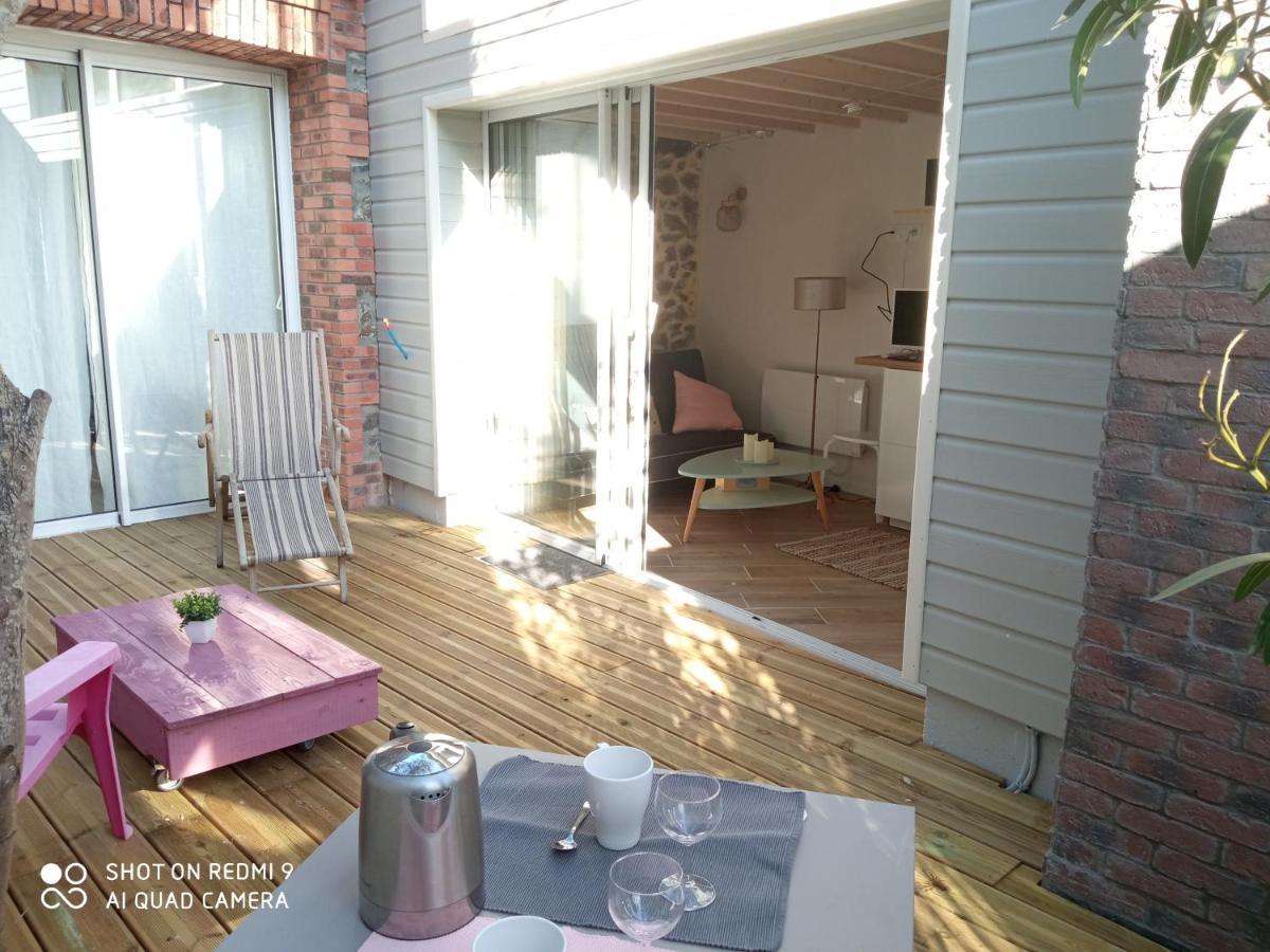 Charmant Logement T2 A 2 Pas De La Mer กรองวิลล์ ภายนอก รูปภาพ