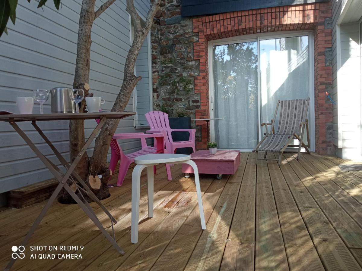 Charmant Logement T2 A 2 Pas De La Mer กรองวิลล์ ภายนอก รูปภาพ